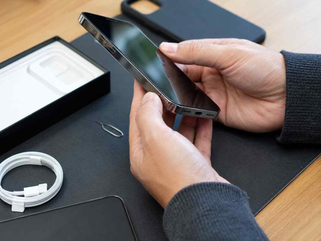 Nov ili polovan telefon u 2026? Vodič za kupovinu